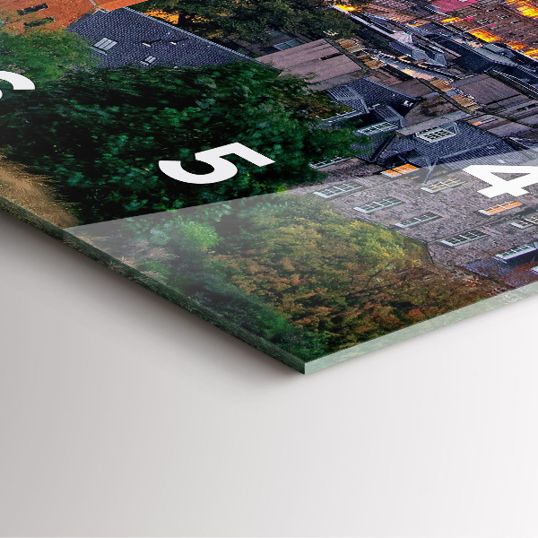 Čtvercové nástěnné hodiny Edinburgh z Calton Hill