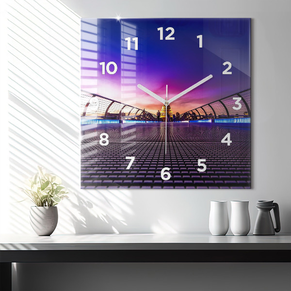 Čtvercové nástěnné hodiny Katedrála svatého Pavla