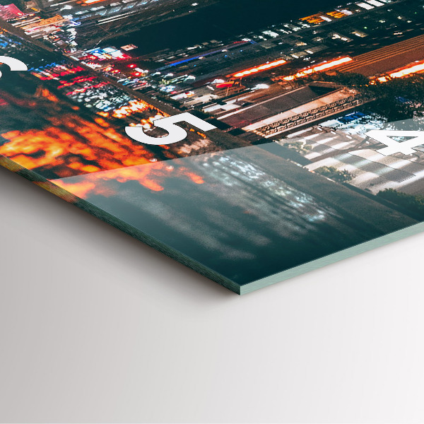 Čtvercové nástěnné hodiny Hotel Hilton v Houstonu