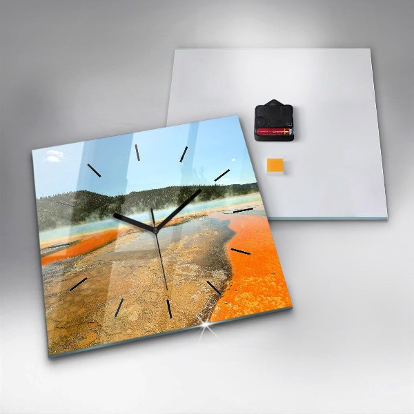 Čtvercové nástěnné hodiny Jezero s horami