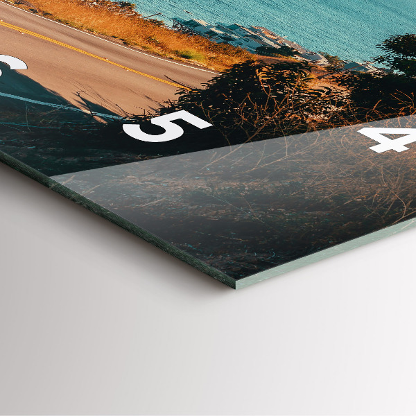 Čtvercové nástěnné hodiny Palmy v Malibu