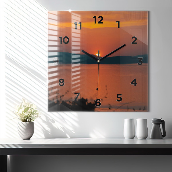 Čtvercové nástěnné hodiny Balaton ve večerních hodinách