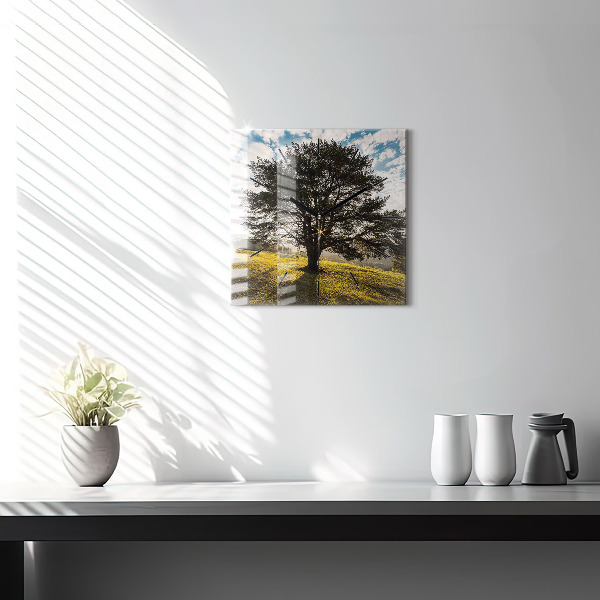 Čtvercové nástěnné hodiny Strom na kopci