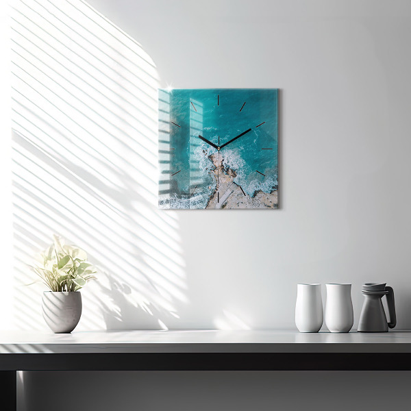 Čtvercové nástěnné hodiny Fjordy na pobřeží Costa Blanca