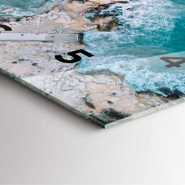 Čtvercové nástěnné hodiny Fjordy na pobřeží Costa Blanca