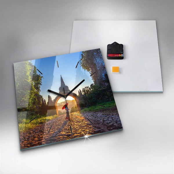 Skleněné hodiny čtvercové Park Surat Thani v Thajsku