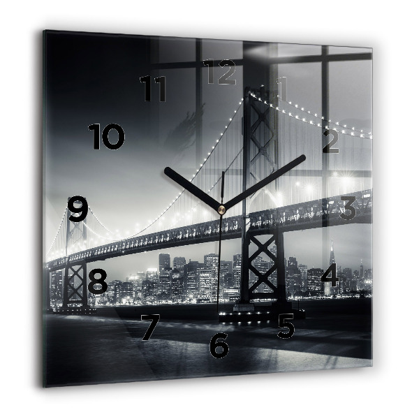 Skleněné hodiny čtvercové Most v nočním San Franciscu