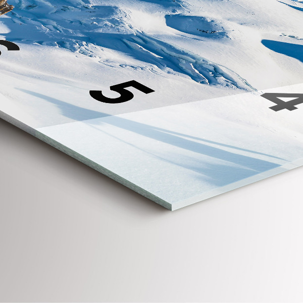 Skleněné hodiny čtvercové Lyžař v Alpách