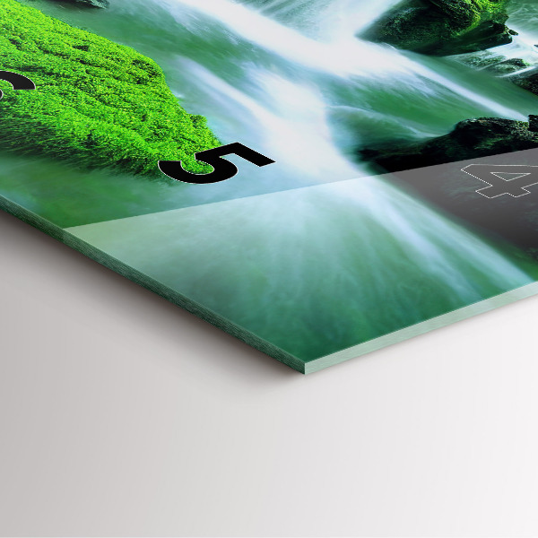 Čtvercové nástěnné hodiny Vodopád mezi mechem