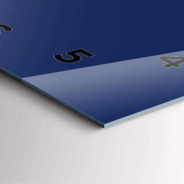 Čtvercové nástěnné hodiny Námořnická modř