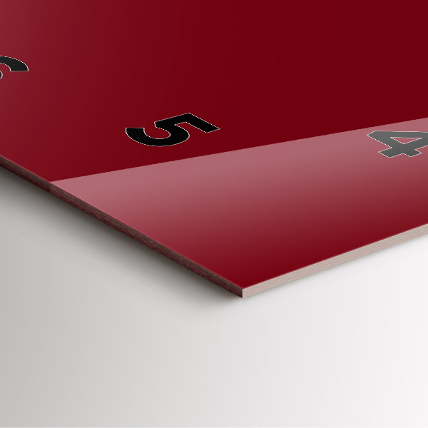 Čtvercové nástěnné hodiny Vínová