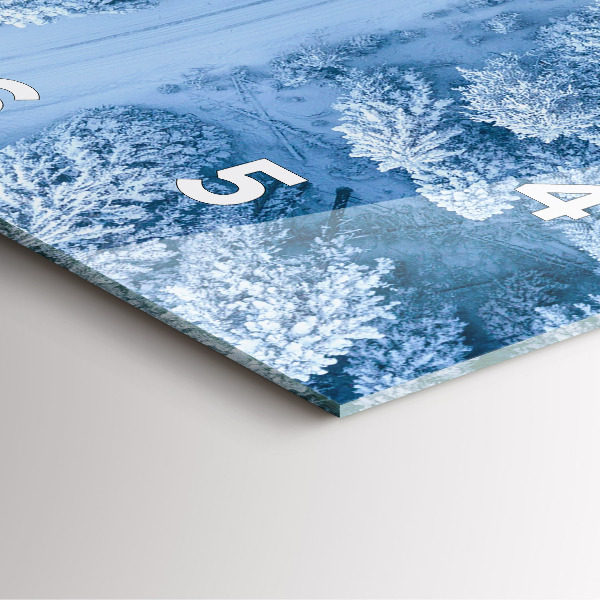 Čtvercové nástěnné hodiny Les z dronu