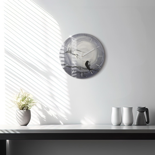 Kulaté skleněné hodiny s fotkou Havran v měsíčním světle