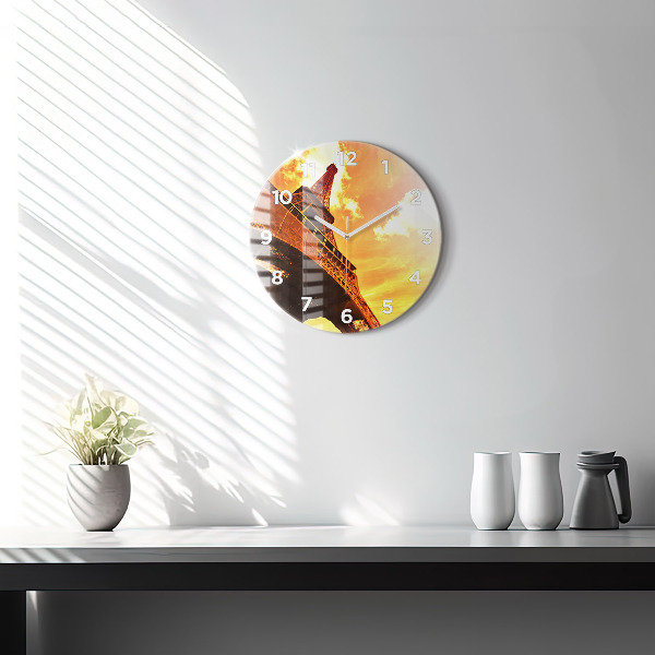 Kulaté skleněné hodiny s fotkou Eiffelova věž v Paříži