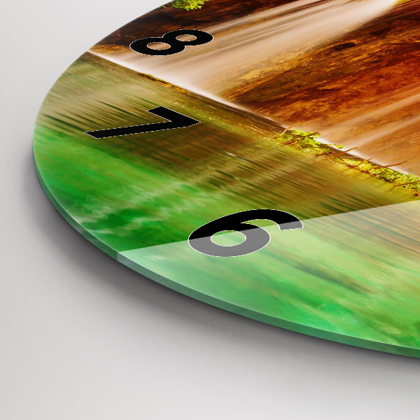 Kulaté skleněné hodiny s fotkou Pohled na vodopád