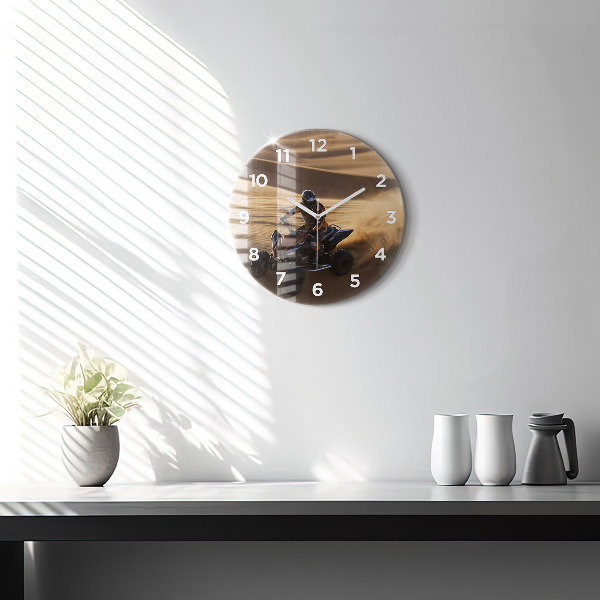 Kulaté skleněné hodiny s fotkou Čtyřkolka v poušti