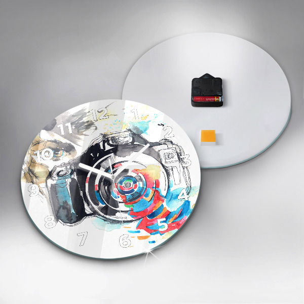 Kulaté skleněné hodiny s fotkou Žena fotografka