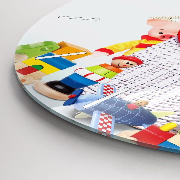 Kulaté skleněné hodiny s fotkou Proutěný koš s hračkami