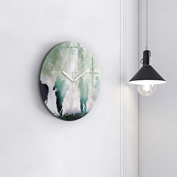 hodiny na skle Vojáci v lese