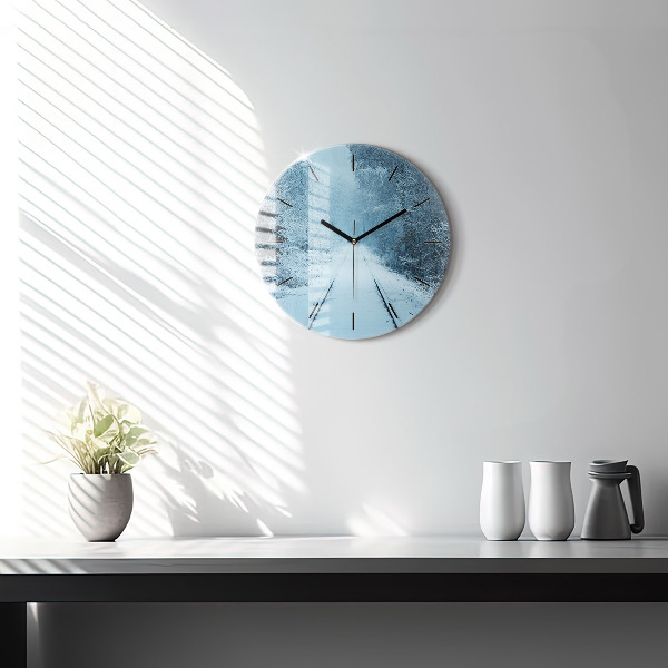 hodiny na skle Jeleni na kolejích