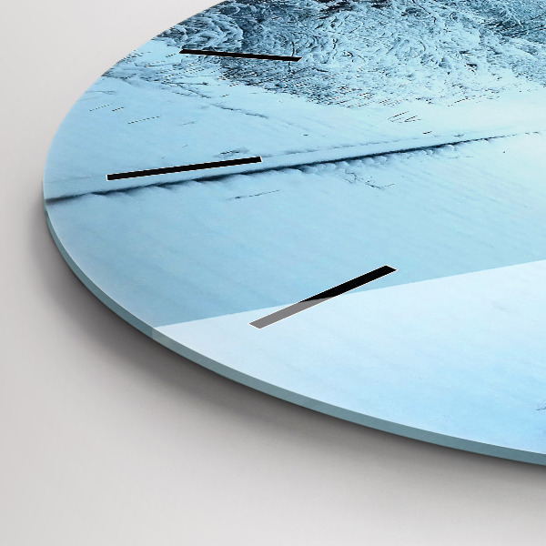 hodiny na skle Jeleni na kolejích