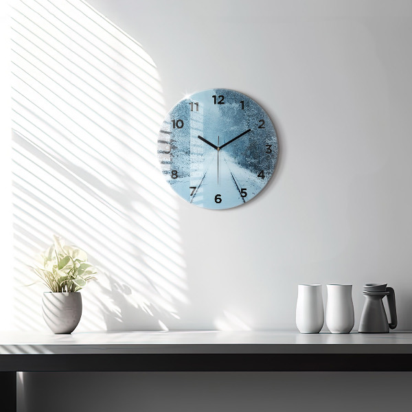 hodiny na skle Jeleni na kolejích