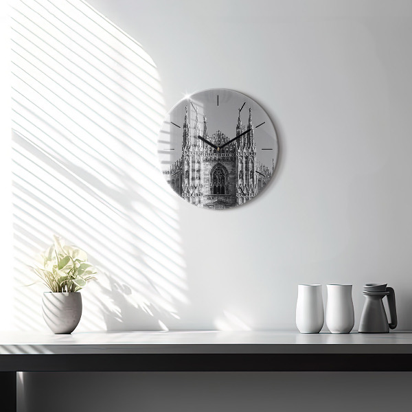 hodiny na skle Katedrála Duomo Di Milano