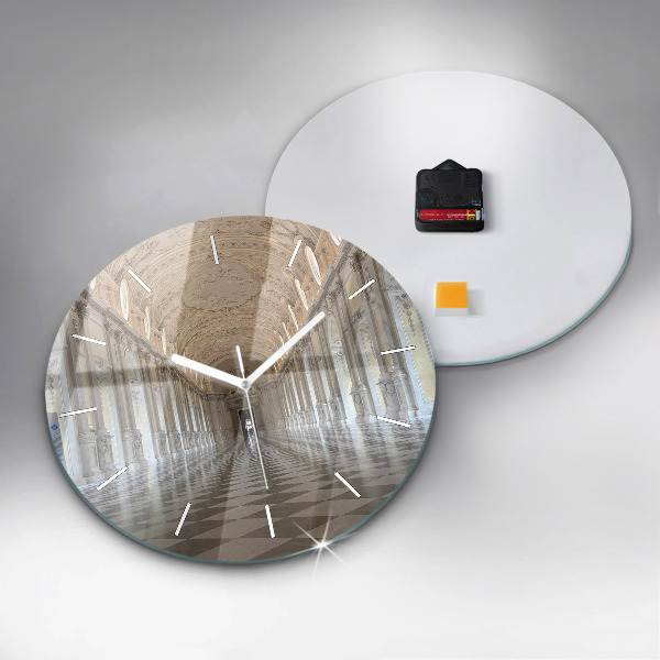 hodiny na skle Muzeum La Veneria Reale