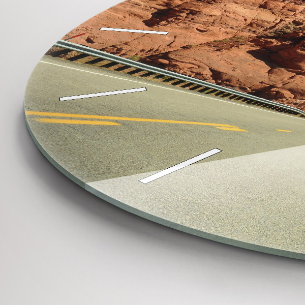 hodiny na skle Route 66 v USA