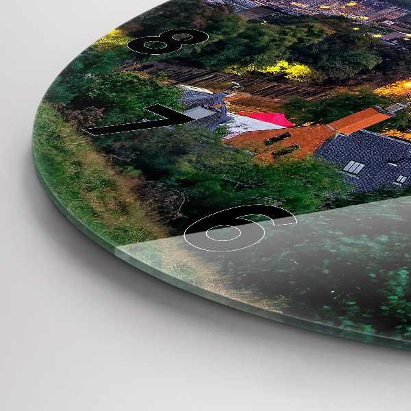 hodiny na skle Edinburgh z Calton Hill