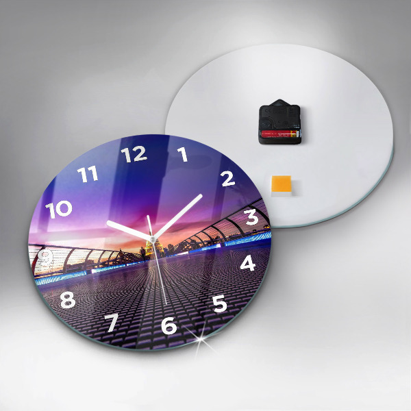 hodiny na skle Katedrála svatého Pavla