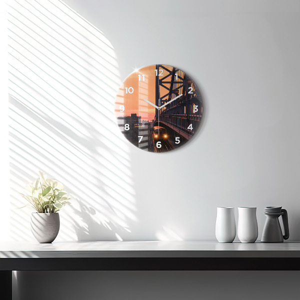 hodiny na skle Most Benjamina Franklina