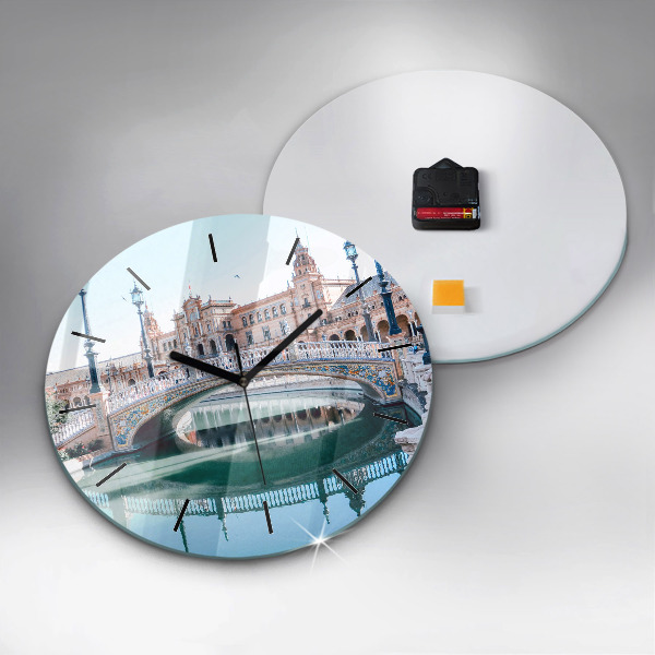 hodiny na skle Španělské náměstí v Seville