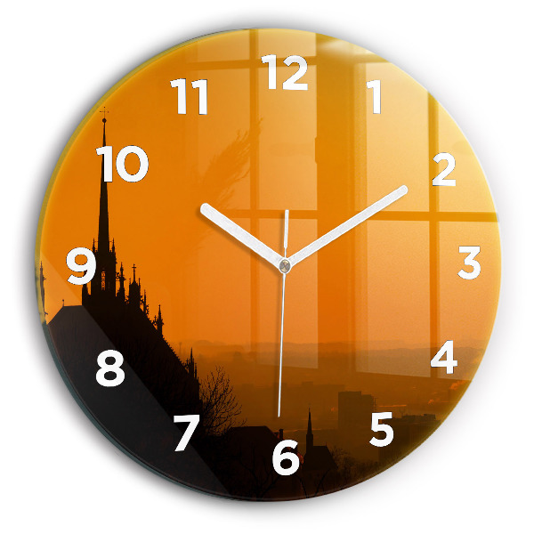 Kulaté skleněné hodiny s fotkou Pohled na brněnskou katedrálu