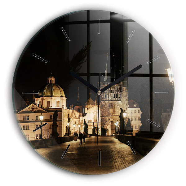 Kulaté skleněné hodiny s fotkou Karlův most v Praze