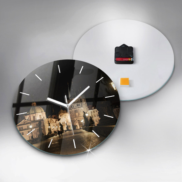 Kulaté skleněné hodiny s fotkou Karlův most v Praze