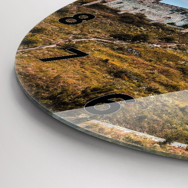 Kulaté skleněné hodiny s fotkou Spišský hrad na Slovensku