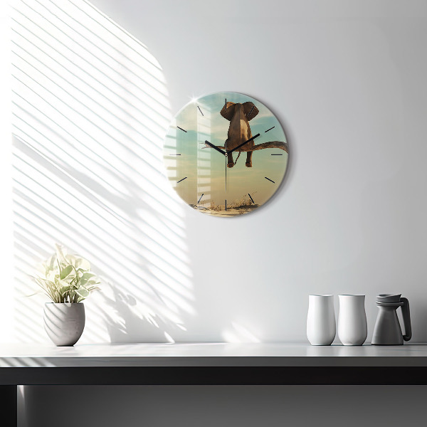 Kulaté skleněné hodiny s fotkou Slon na stromě