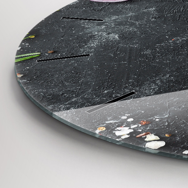 hodiny na skle Zelenina na stole